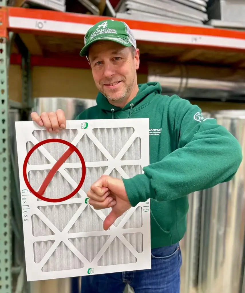 Advantage worker showing poor quality air filter